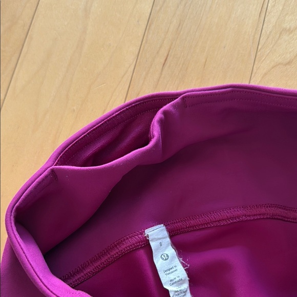 Lululemon InStill High-Rise Tight 25" size 8 magenta leggings - Picture 12 of 12